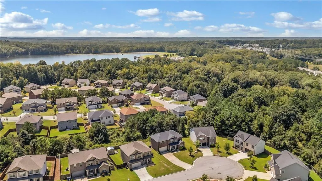 Hampton, Georgia 30228, United States, 4 Bedrooms Bedrooms, ,3 BathroomsBathrooms,Residential,Active,201214