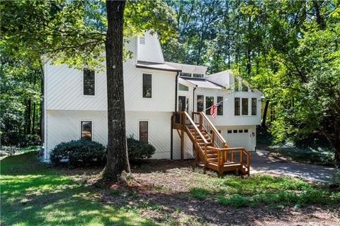 Homes For Sale - 2104 Mitchell Court<br/> Marietta, GA 30062
