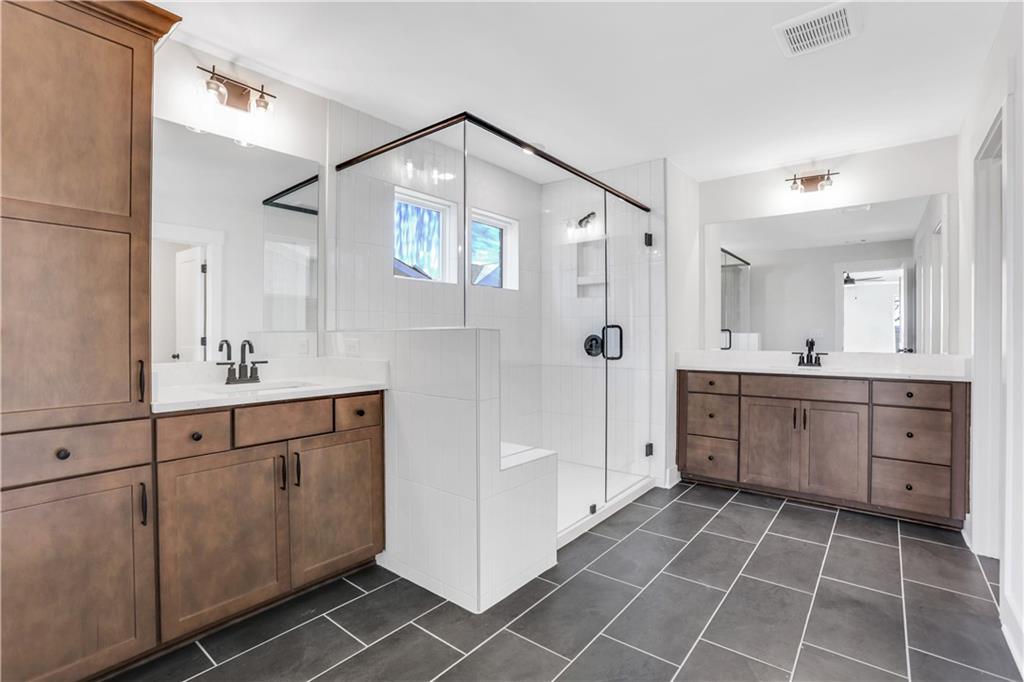 6775 Cambridge Drive, Flowery Branch, Georgia image 35