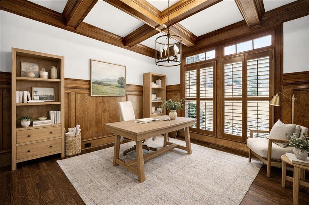 2910 Creek Tree Lane