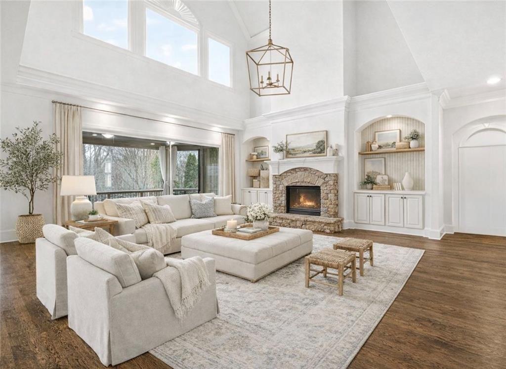 2910 Creek Tree Lane