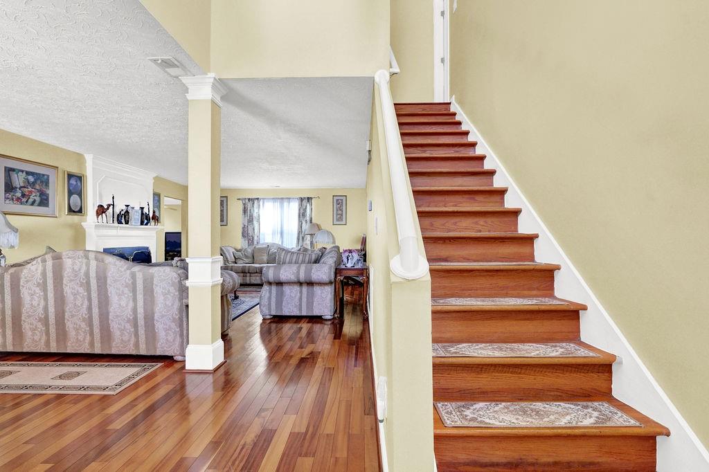 1018 Carriage Trace Circle