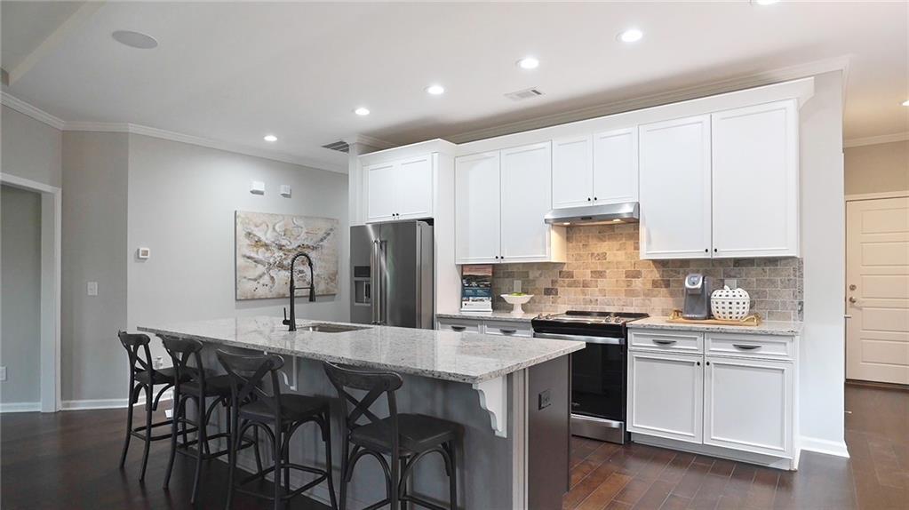 106 Fort Gibson Court