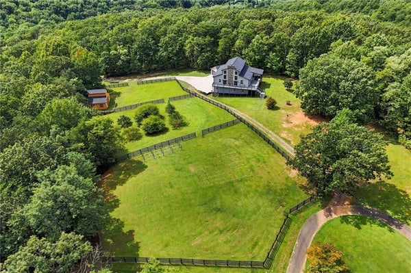 279 SEVEN SPRINGS RD, TALKING ROCK, GA 30175 - Image ca4bca8d1dd5bc81e96d60695bdb01cb/1910922483
