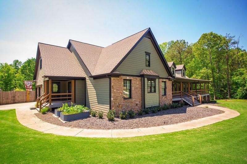 200 Carney Court, Ball Ground, Georgia image 3