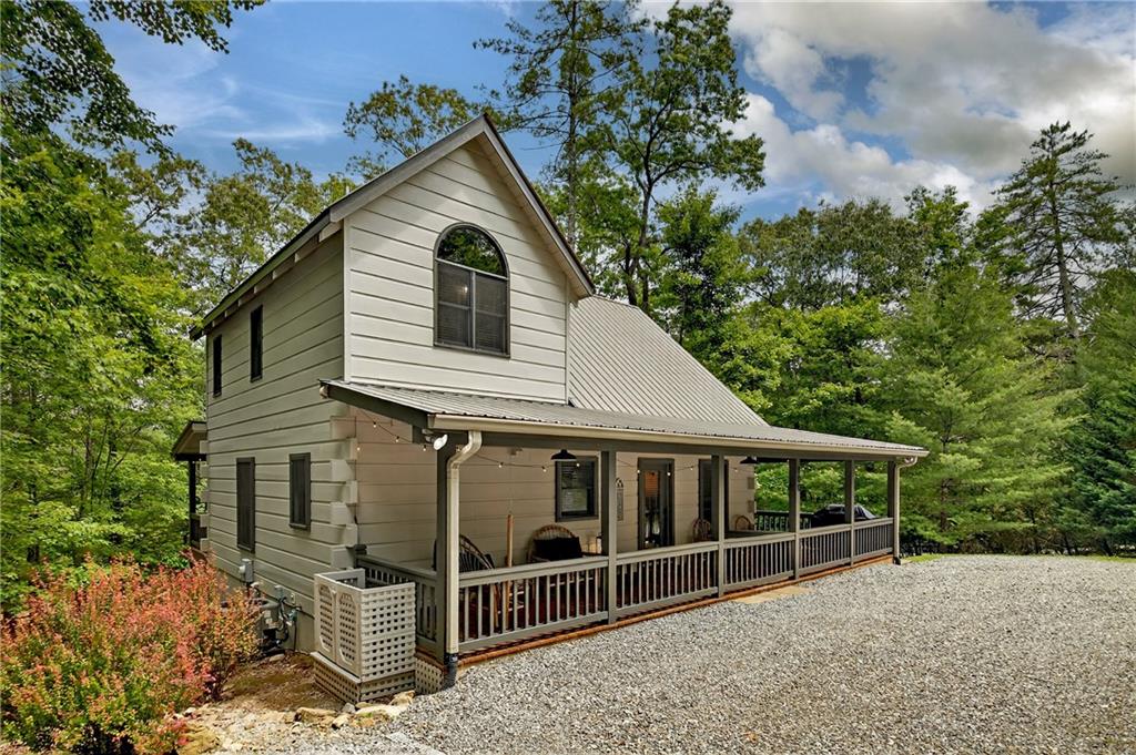 100 Black Oaks Road