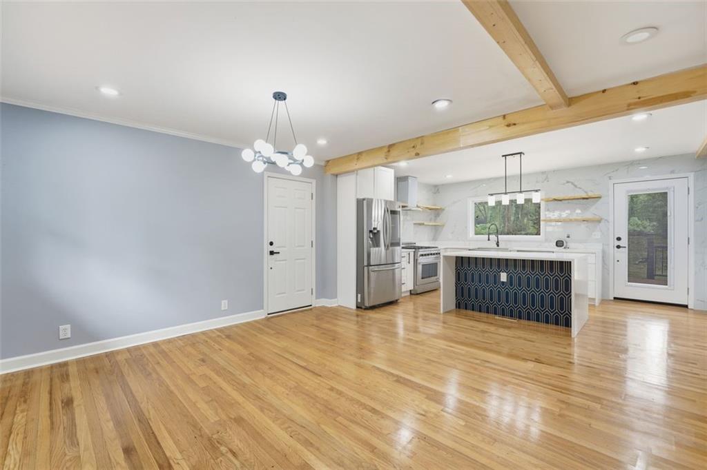 1971 Honeysuckle Lane SW