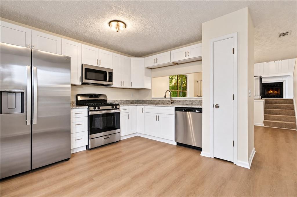 7060 Greenbower Lane