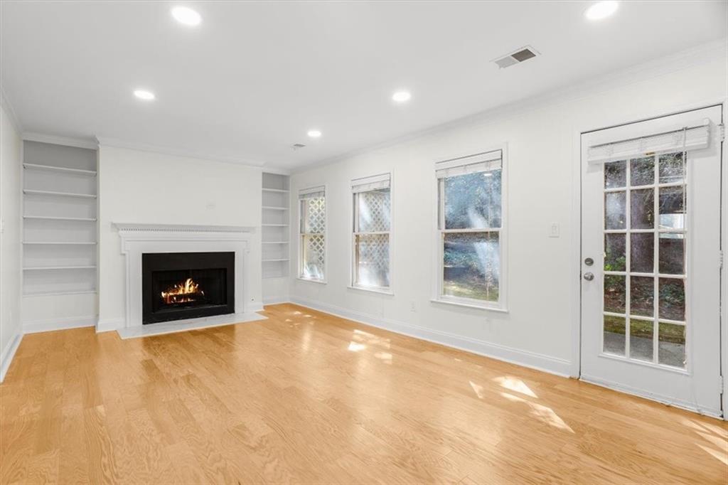 Village of Dunwoody - Residential