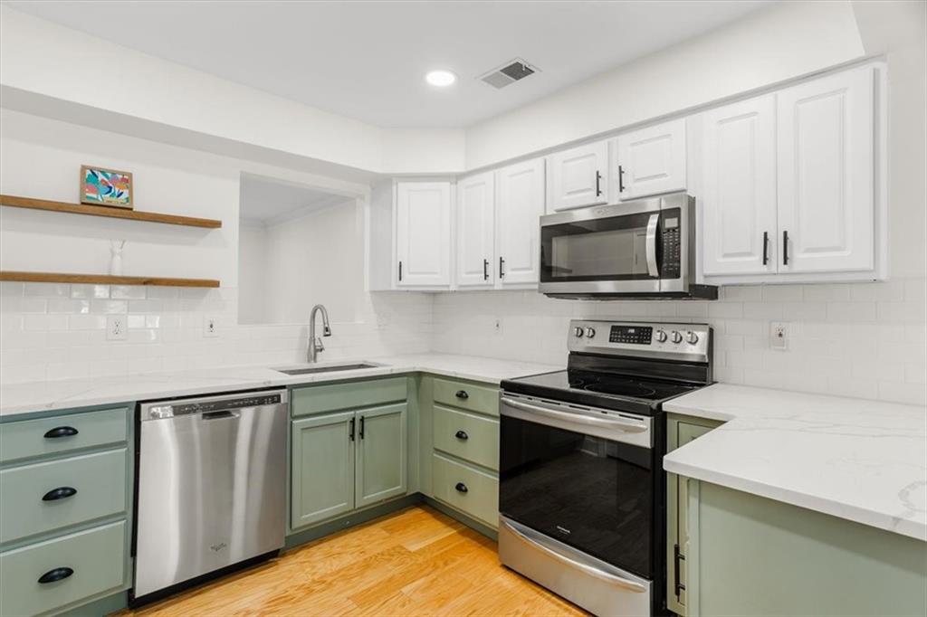 Village of Dunwoody - Residential