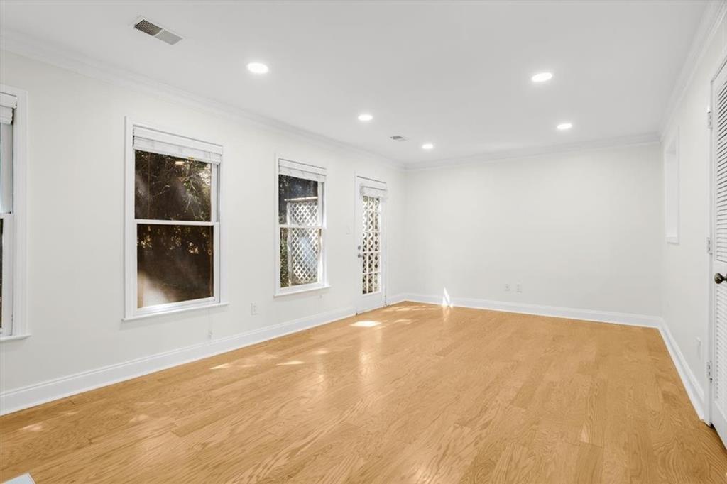 Village of Dunwoody - Residential