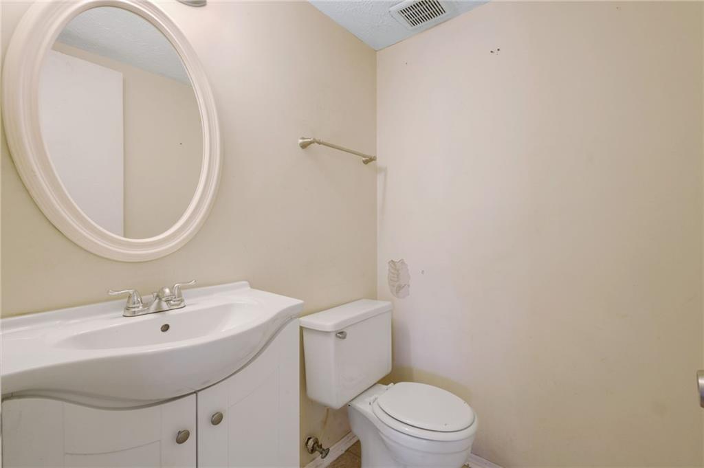 1124 Brandon Hill Way, Jonesboro, Georgia image 14