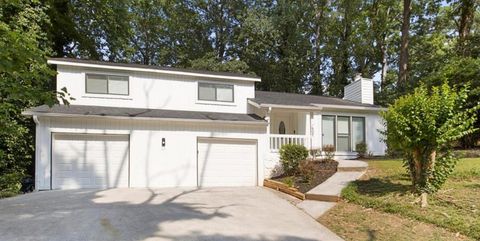 Photo of 507 ALLANA Court, Stone Mountain, GA 30087 (MLS # 7659241)