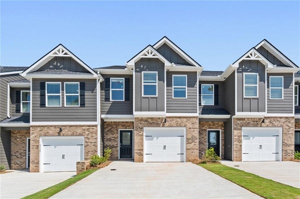 8330 COLUMBIA CT, PALMETTO, GA 30268 - Image ca5d95804770cac84bbd456ffe3c99cf/398970370