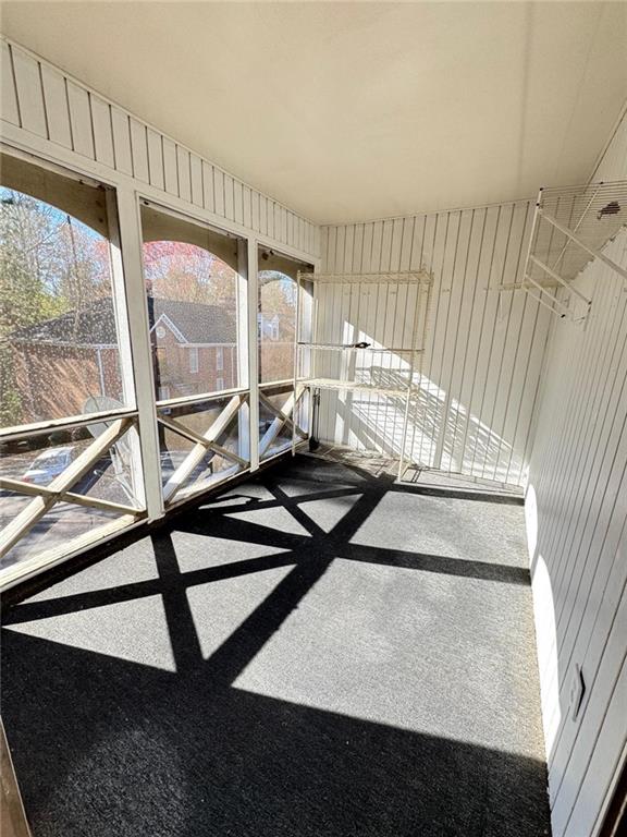 Coral Ridge Commons - Residential Lease