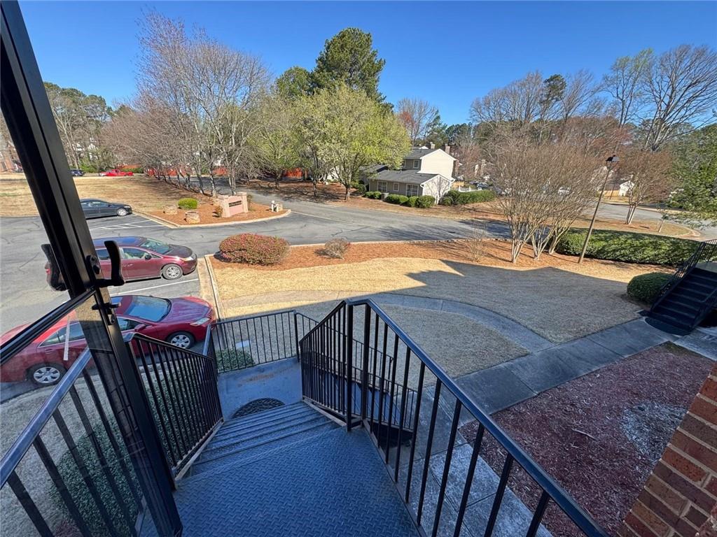 Coral Ridge Commons - Residential Lease