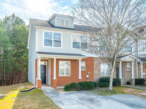 2334 Bigwood Trail Atlanta GA 30349