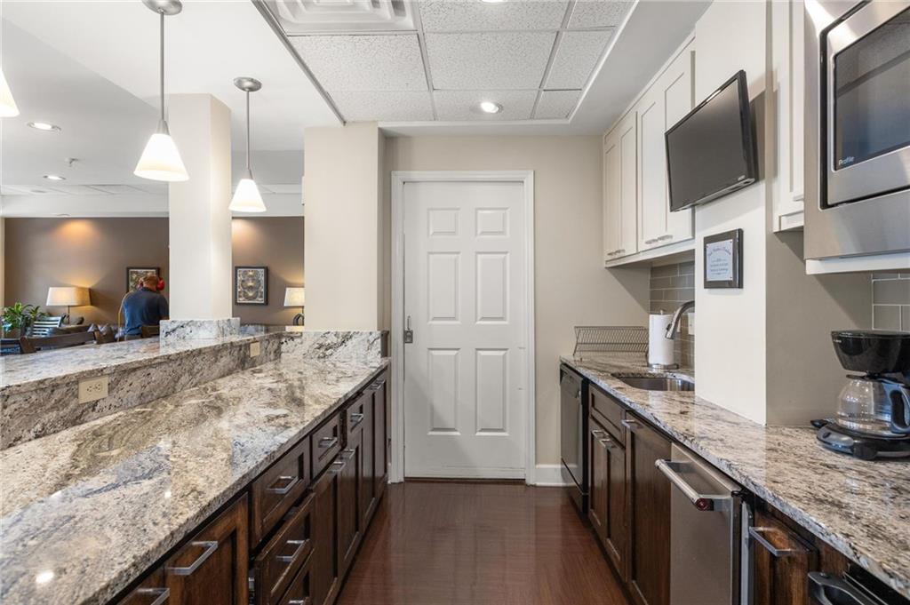 230 E Ponce De Leon Avenue 104