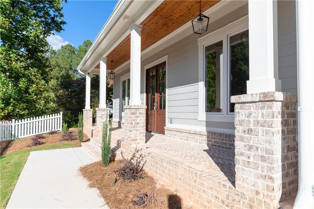 Photo of 1303 N Druid Hills Road NE, Brookhaven, GA 30319 (MLS # 7789027)