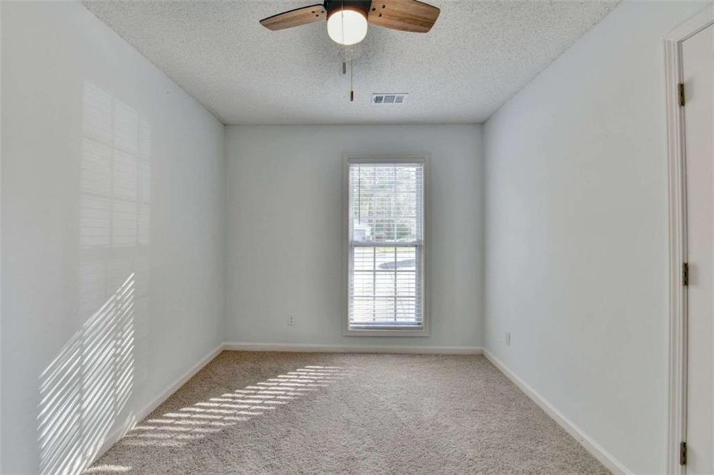 2025 Emerald Pointe Drive, Winder, Georgia image 32