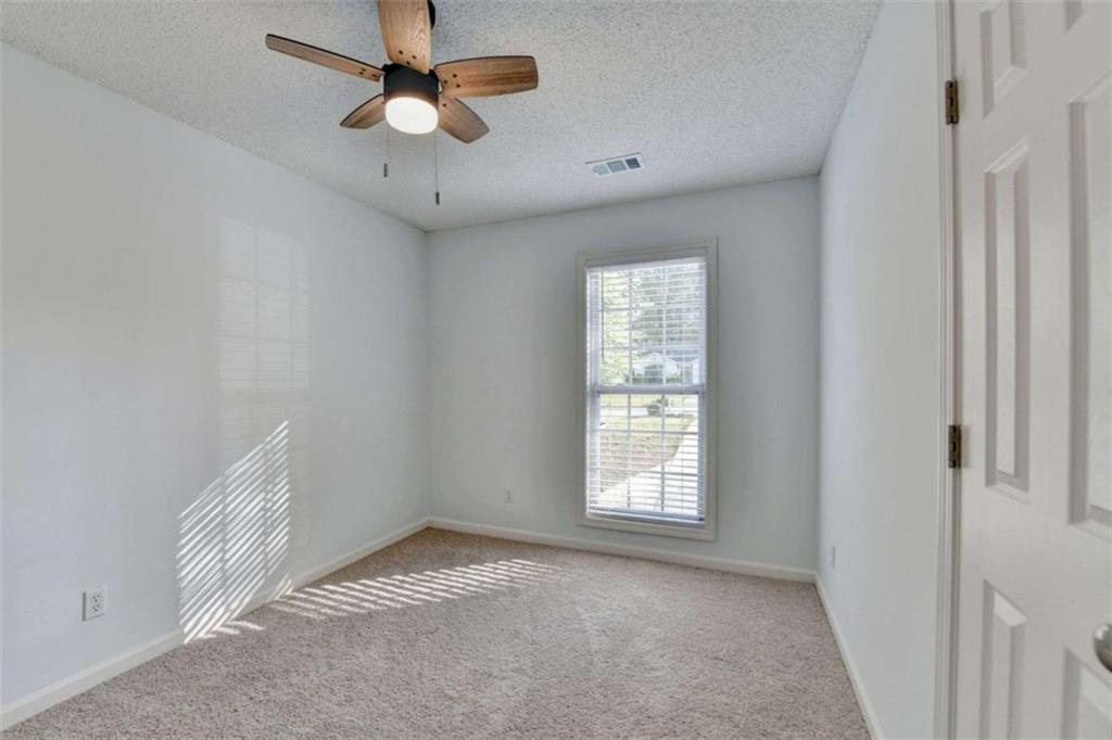 2025 Emerald Pointe Drive, Winder, Georgia image 31