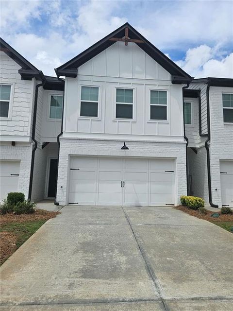 Townhouse For Rent - 56 Auburn Hill Drive<br/> Auburn, GA 30011