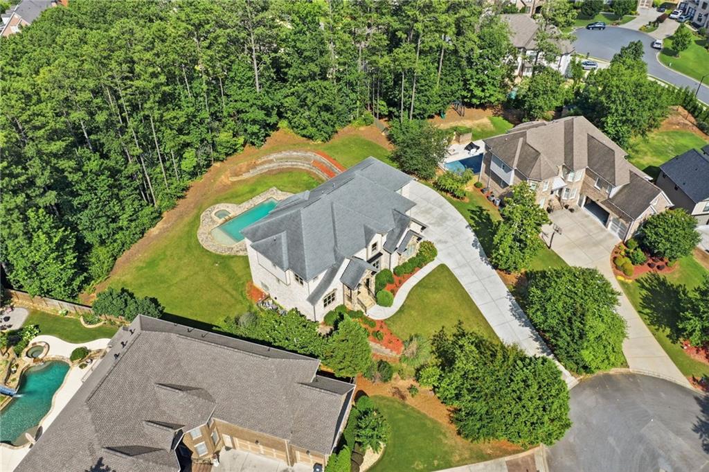4050 Oak Forest Circle