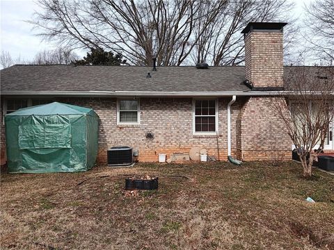 A home in Dunwoody