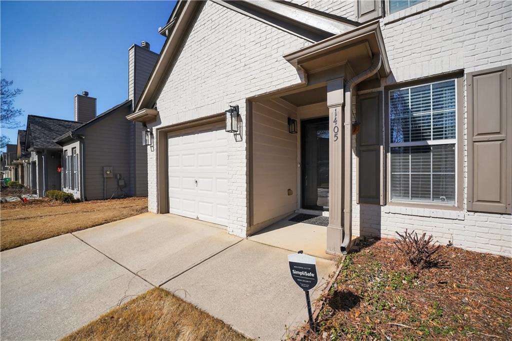 1405 Gates Circle SE