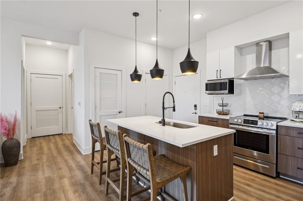 112 Rogers Street NE 409
