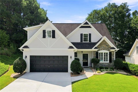 Homes For Sale - 408 Eaglewood Way<br/> Canton, GA 30115