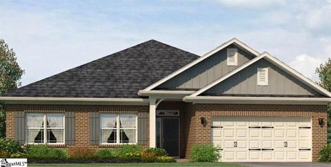 Homes For Sale - 301 Angela Avenue<br/> Bowdon, GA 30108