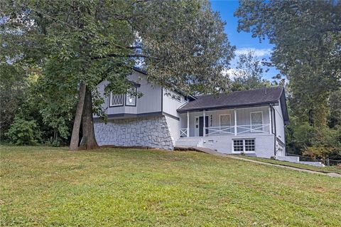 Photo of 4447 Lake Breeze Drive, Stone Mountain, GA 30083 (MLS # 7644233)