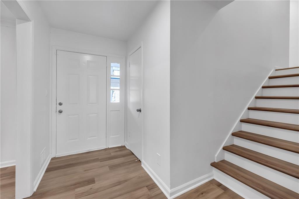 4447 Lake Breeze Drive