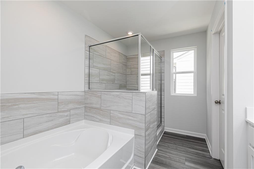 96 Hickory Grove Avenue