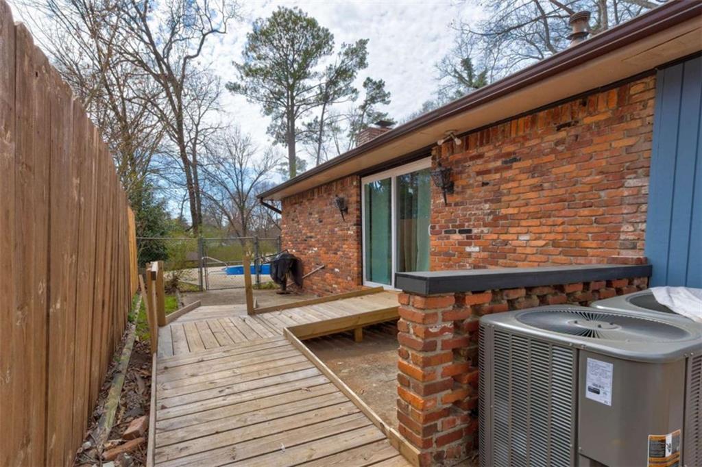 3553 Lakeview Drive, Rex, Georgia image 29