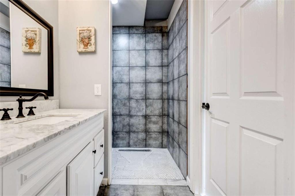 3553 Lakeview Drive, Rex, Georgia image 22