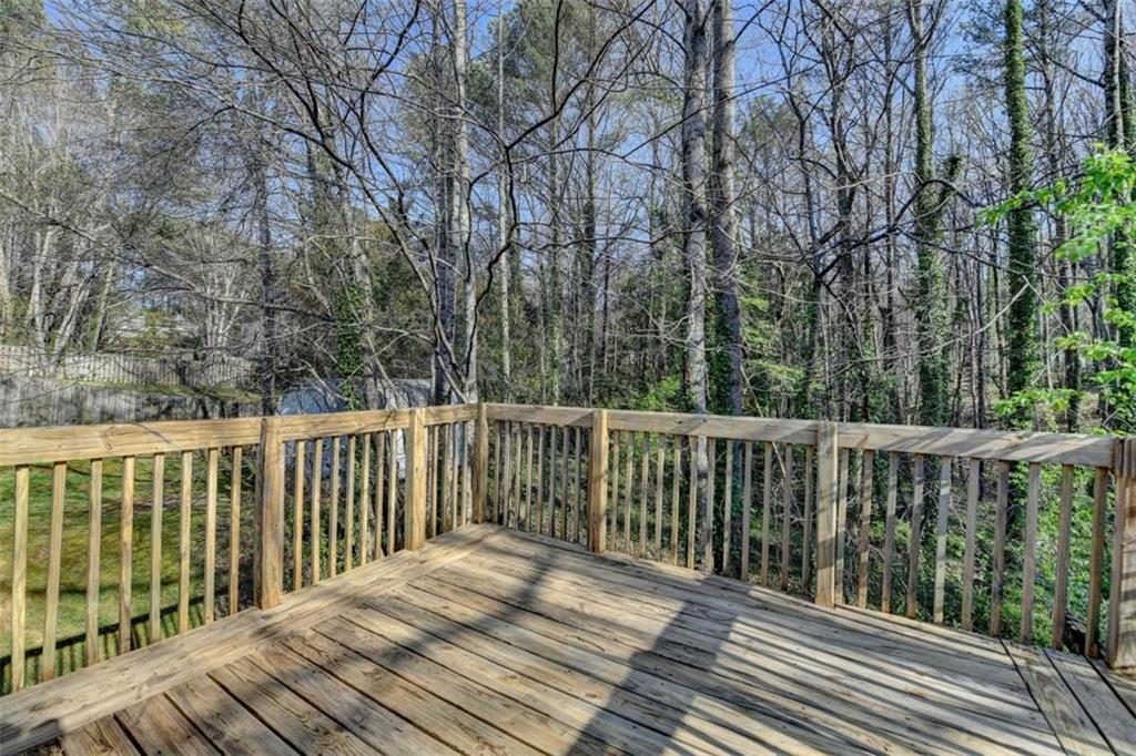 3960 Rocmar Drive, Snellville, Georgia image 38