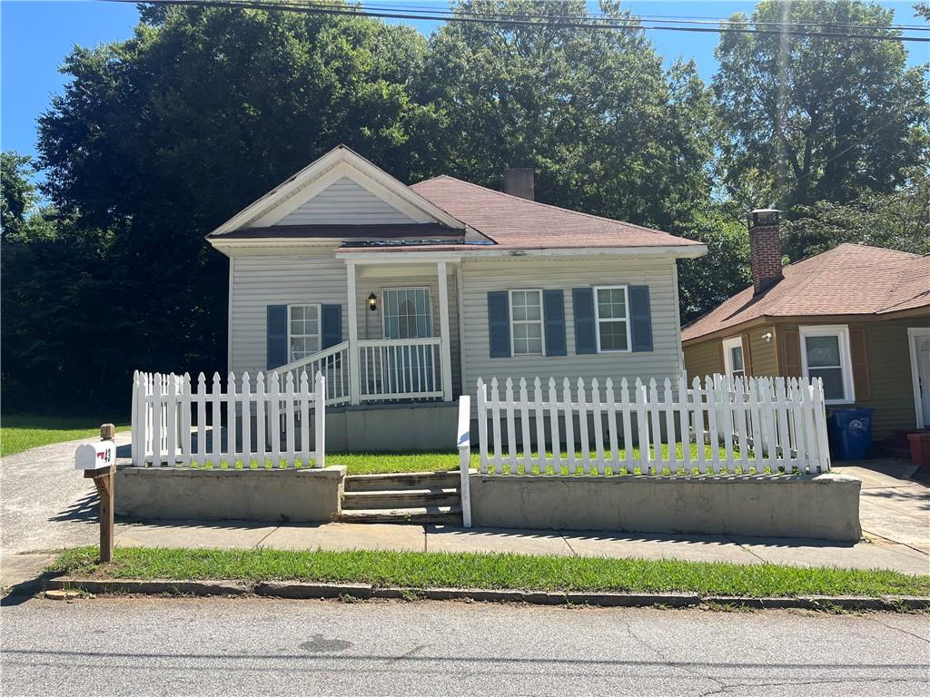 Great opportunity to live or invest in Washington Park Neighborhood. Spacious Bungalow is 4 bedrooms and 2 baths. Needs carpet and appliances and ready to rent, or renovate to live on a great west midtown neighborhood. One block from Belt Line, Washington Park, tennis and natatorium. Off-street parking, fenced backyard, walk to Ashby Marta, Mercedes Benz, World Cup and the almost done Continental Yards! Great opportunity for fixer upper homeowners.