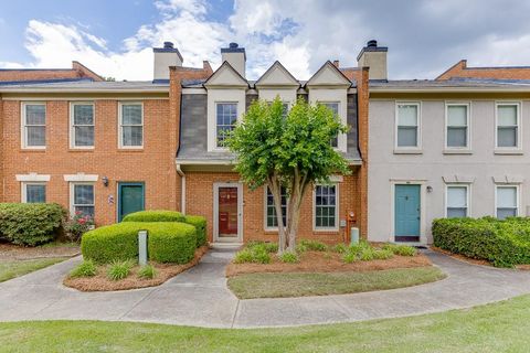 Photo of 4125 Islington Way, Duluth, GA 30096 (MLS # 7728322)