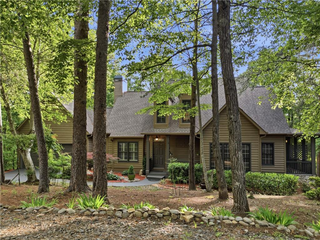 122 Woodstream Point