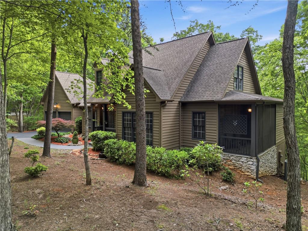 122 Woodstream Point