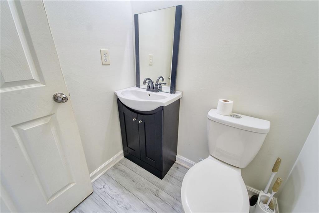 1207 Penhurst Way, Lawrenceville, Georgia image 7