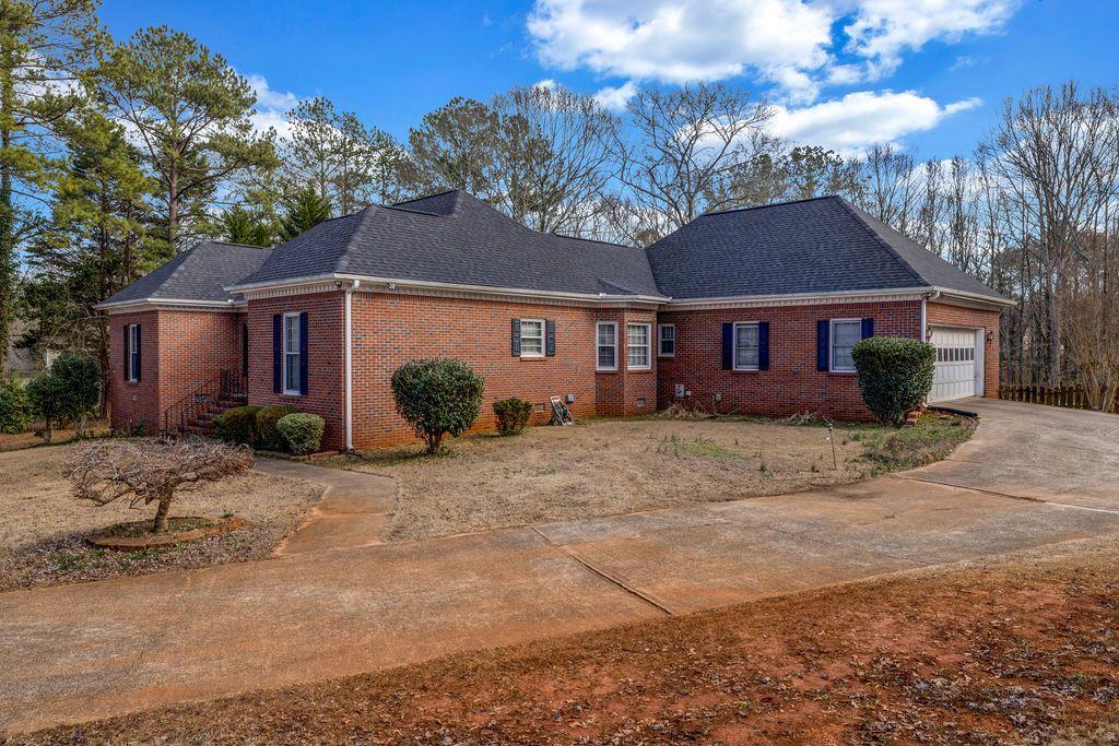 1450 BRANDY SHOALS Drive SE