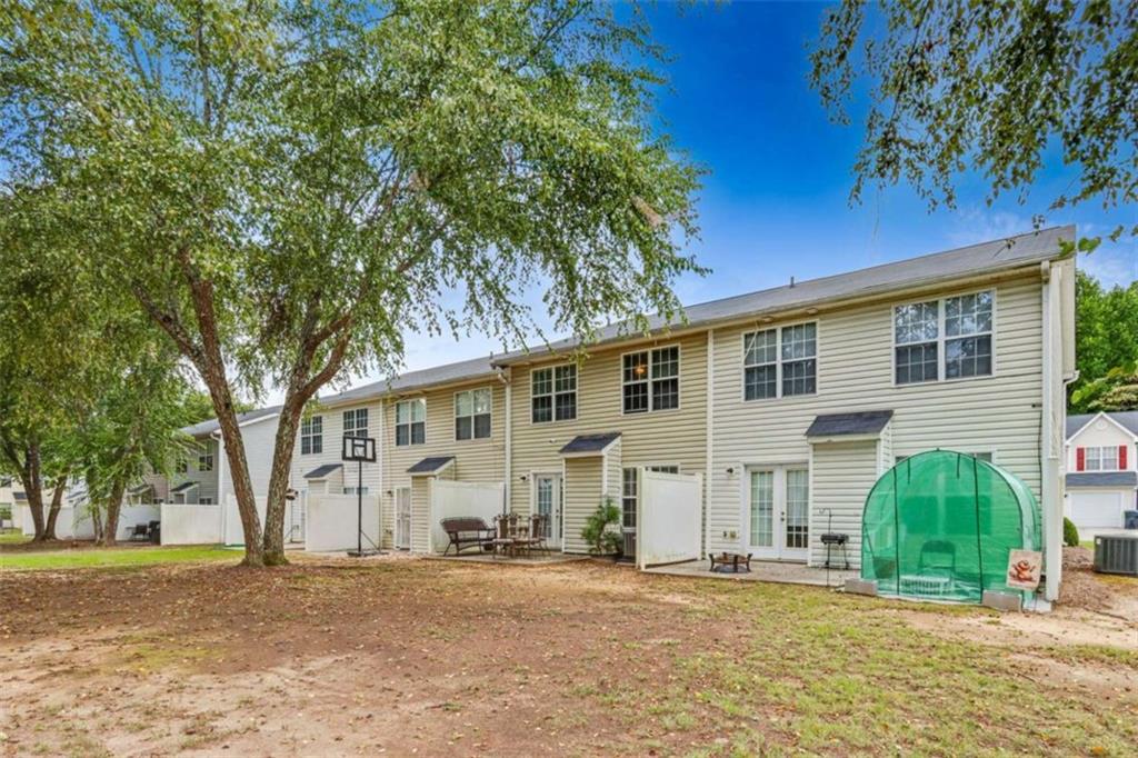 6964 Gallant Circle