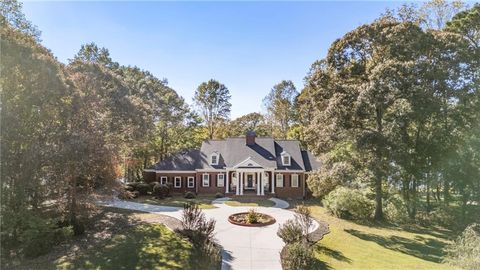 300 Island Cove Drive Newnan GA 30263