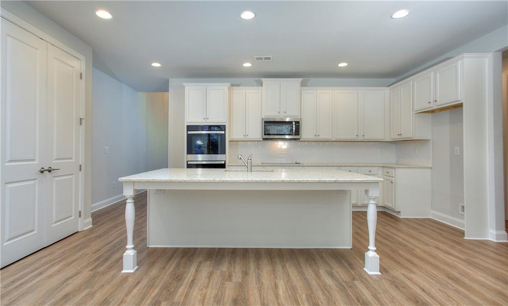 116 Sherwood Drive, Commerce, Georgia image 11