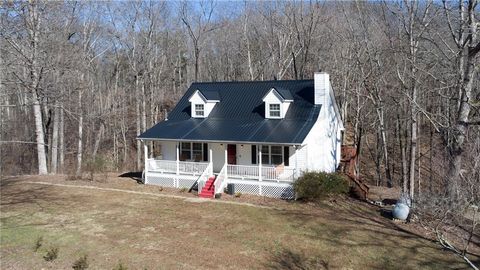 A home in Murrayville