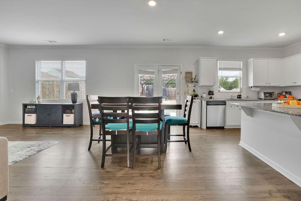 46 Fernbrook Trail