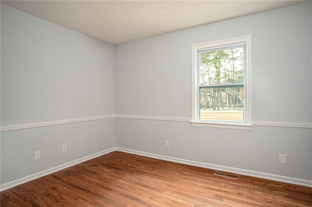 1106 Oak Road, Lilburn, Georgia image 38